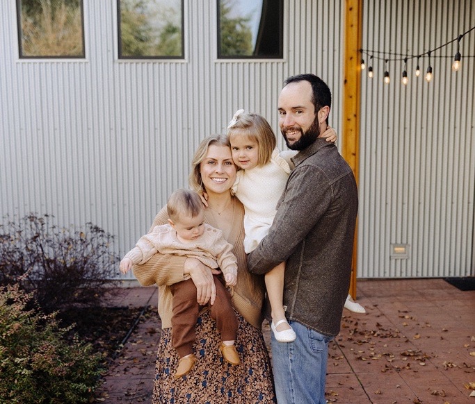 After Two Decades, Information on Thygeson’s Disease Remains Slim: Here’s Why Emma is Sharing Her Story